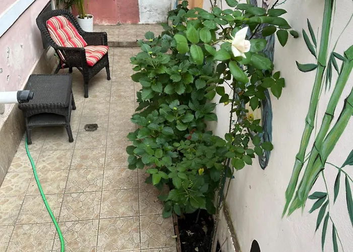 Anma Villa *